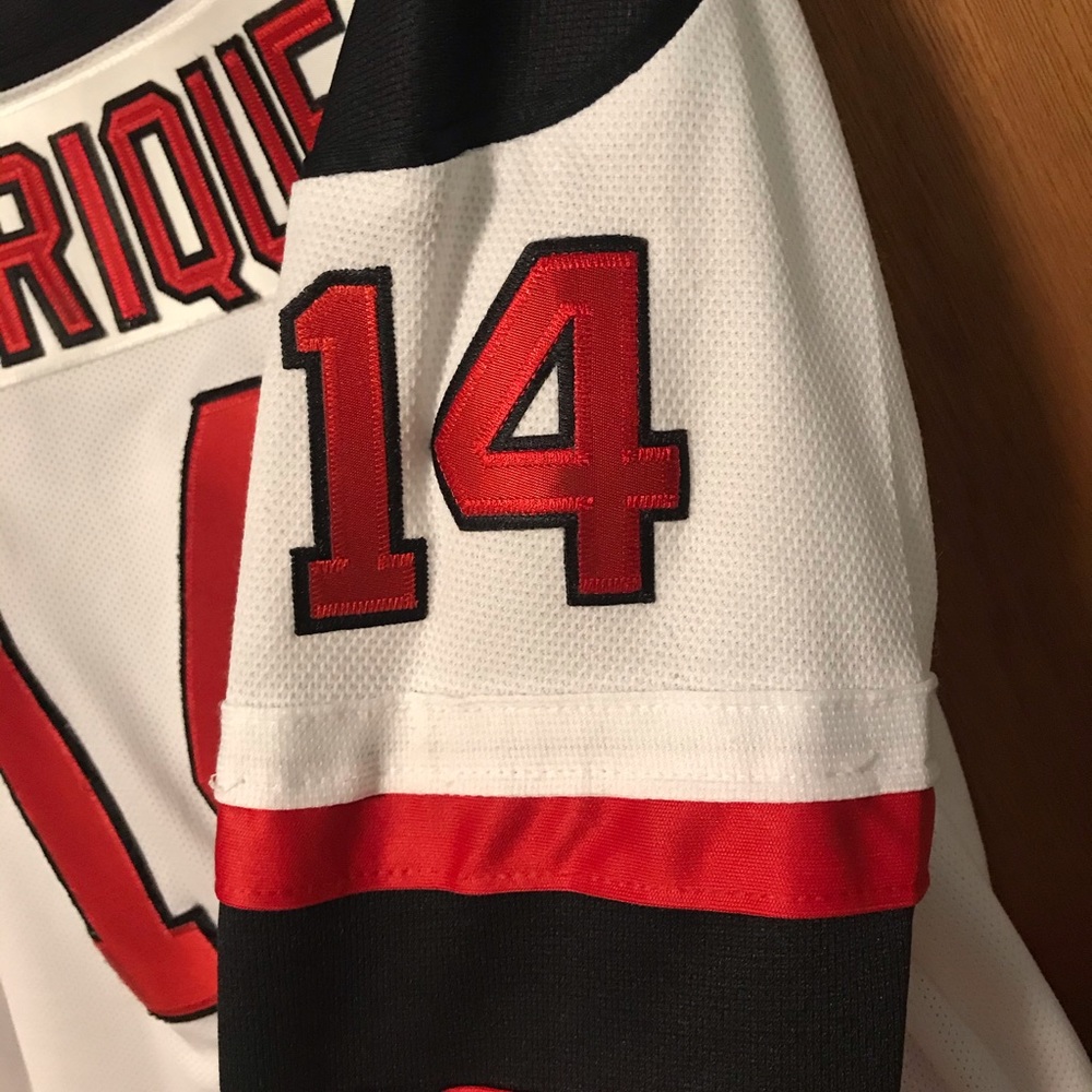 Nj Devils Henrique Signed Jersey - image 5